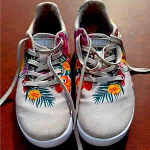 “NO BULL” sneakers. Comfy, colorful and fun!